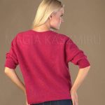 sweter damski welniany w kolorze czerwonym