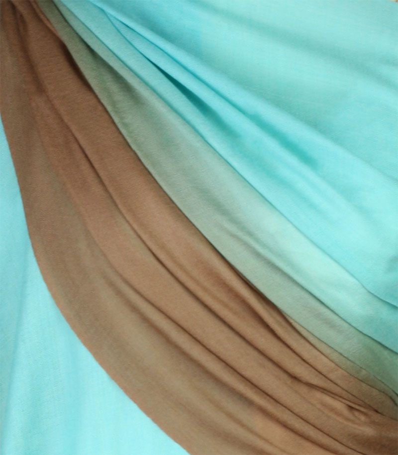 szal welniany w kolorze turkusowy z welny merino