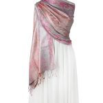 szal-jedwabny-w-kolorze-rozowym