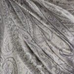 szal-jedwabny-w-kolorze-bezowym