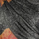 szal-welniany-w-kolorze-czarnym