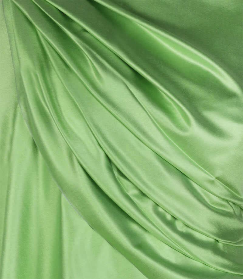 szal-jedwabny-w-kolorze-zielonym