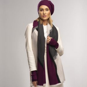 Ekskluzywny burgundowy szal kaszmirowy, miękki i stylowy, 100% pashmina, do wyjątkowych stylizacji jesienno-zimowych. 60x180cm.