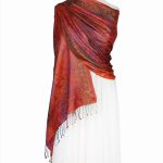 Elegancki szal jedwabny miedziany z wschodnim wzorem 70x200 do sukienki