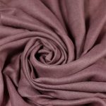 Wrzosowy lekki szal kaszmirowy 70x200 delikatna mgiełka