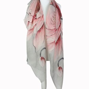 alt="Delikatny szal wełniany damski kwiatowy szary 70x200 miękki i elegancki"