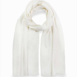 alt="Biały szalik kaszmirowy unisex 40x180 jednokolorowy cieły"