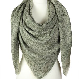 alt="Elegancka kaszmirowa chusta zielona duża ze wzorem wschodnim delikatna 140x140cm"