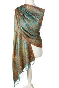 alt="Jedwabny szal z wzorem orientalnym 70x200"