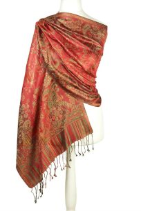 alt="Zwiewny szal jedwabny z wschodnim wzorem do sukienki 55x180"