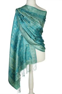 "Stylowy szal jedwabny ze wzorem indyjskim paisley delikatny do sukienki"