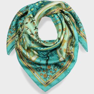 alt="Włoska apaszka jedwabna Laura Biagiotti w kolorze turkusowym premium 90x90"