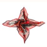 Czerwona chusta jedwabna 140x140 w orientalny wzór-Magia Kaszmiru