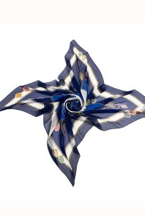 Granatowa chusta jedwabna 140x140 ze złotymi ornamentami Magia Kaszmiru