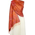 Pomarańczowy szal jedwabny paisley 70 × 200 cm ze 100% jedwabiu