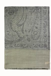 Elegancki szary szal damski 70x200 z merino i jedwabiu w orientalny wzór paisley