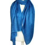 Elegancki kobaltowy szal kaszmirowy jamawar 70 × 200 cm ze 100% naturalnego kaszmiru